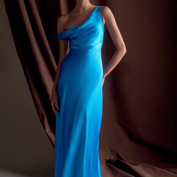 Meshki Dresses & Skirts - Meshki Vibrant Blue One-Shoulder Dress